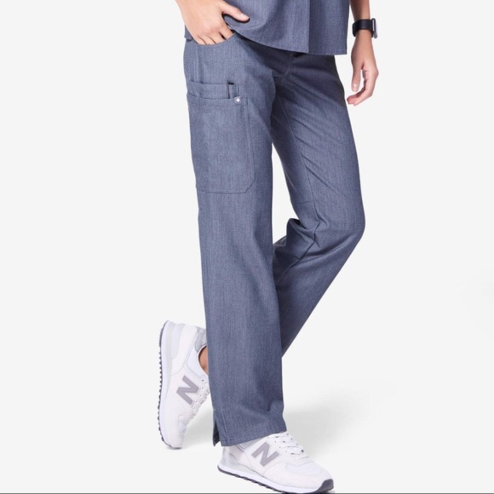 FIGS Scrubs Kade bottoms